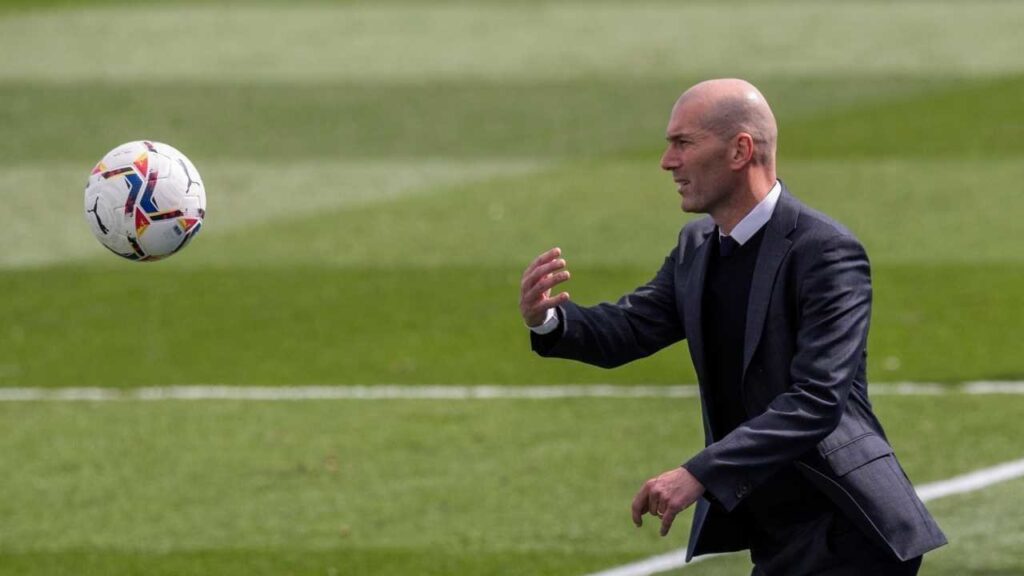 Zinedine Zidane Siap Akhiri Hiatus 5 Tahun untuk Tangani Timnas Prancis